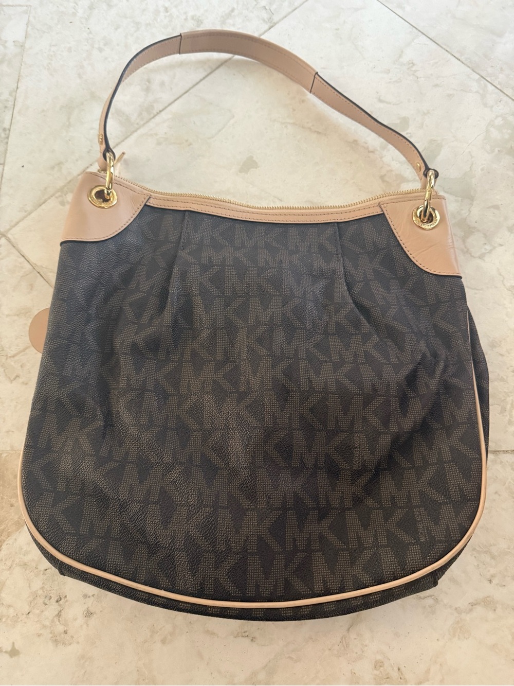 Michael Kors Jet Set Signature Brown Logo with Tan Trim and Gold Hardware (used) - Picture 2 of 9